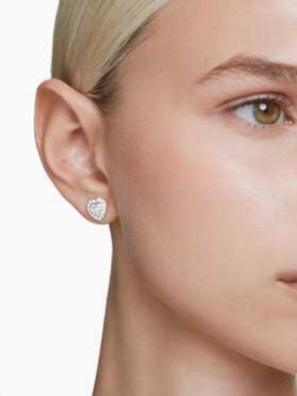 Ariana Grande x Swarovski Heart Stud Earrings - new